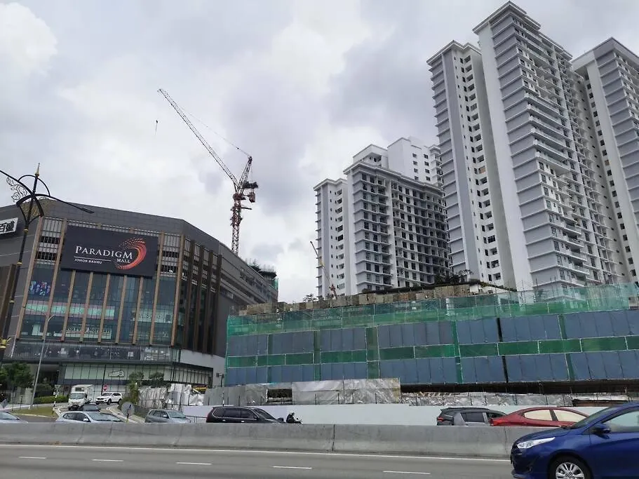 B1105 The Platino Paradigm Mall Netflix!!Big Balcony Swimming Pool View By Stay Johor Bahru Apartment